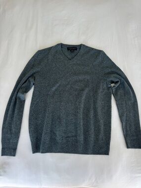 Men's V-Neck Sweater - Heather Slate Blue